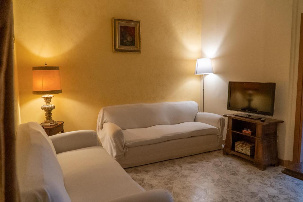 Via Sparano Suite Bari Exterior foto